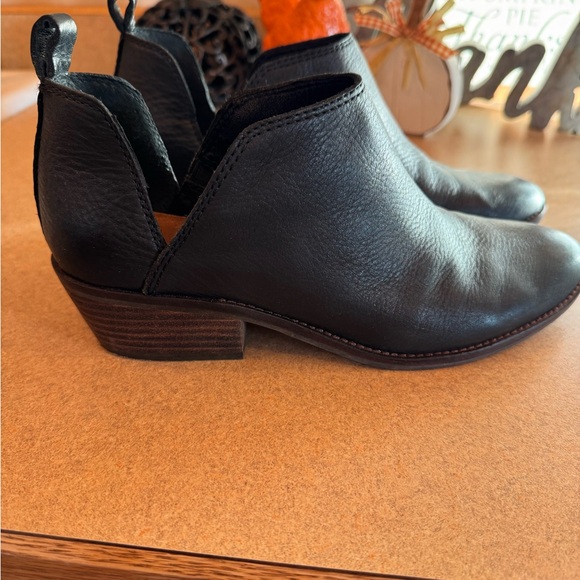 Lucky Brand Black Leather Shoes - Picture 2 of 5